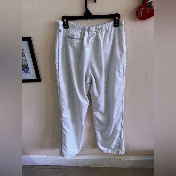 Adidas Jogger   Pants Weltmarke Mit Den Streifen  Ankle wide leg pants Men’s M - Picture 6 of 16